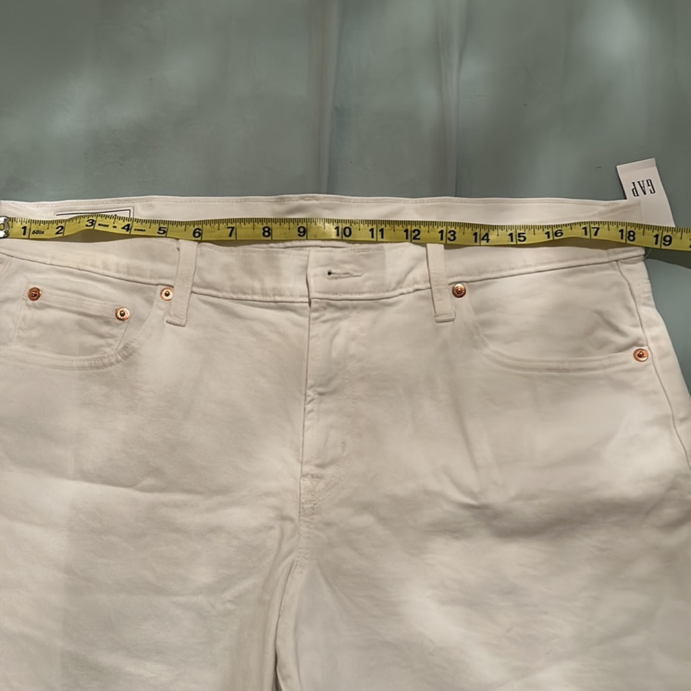 Gap shorts - Picture 2 of 5